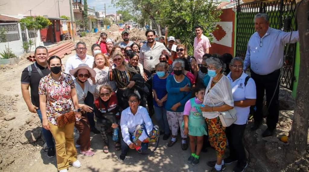 Rehabilita Gobierno de Carlos Peña Ortiz drenaje en Fuentes Lomas