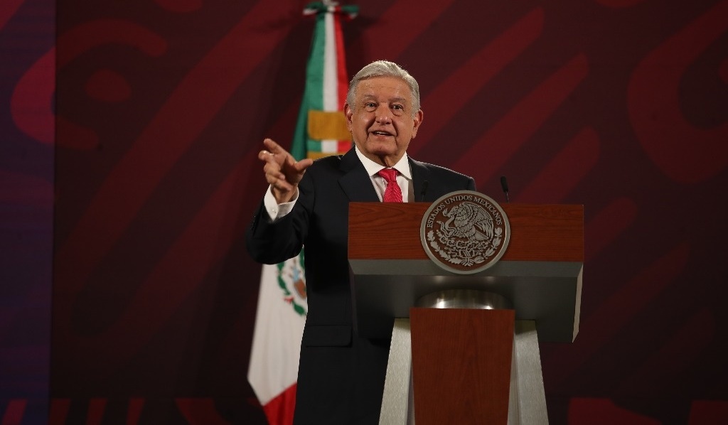 AMLO propone a empresarios crear campaña contra consumo de drogas