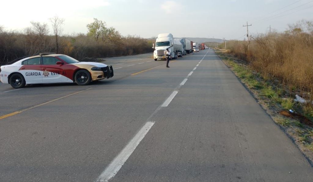 Alerta: Circulación cerrada en Carretera Federal 85 a la altura de Villagrán