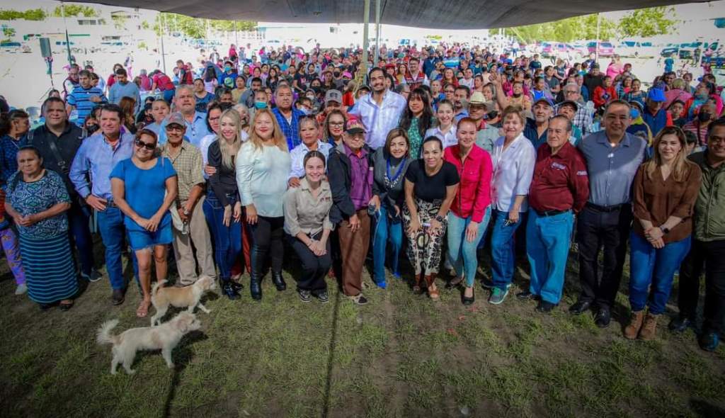 Apoyó Gobierno de Carlos Peña Ortiz a más de 500 personas de Nuevo Amanecer