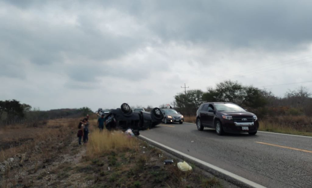 Alerta: Circulación obstruida en un carril de Carretera Federal 180 a la altura de Aldama