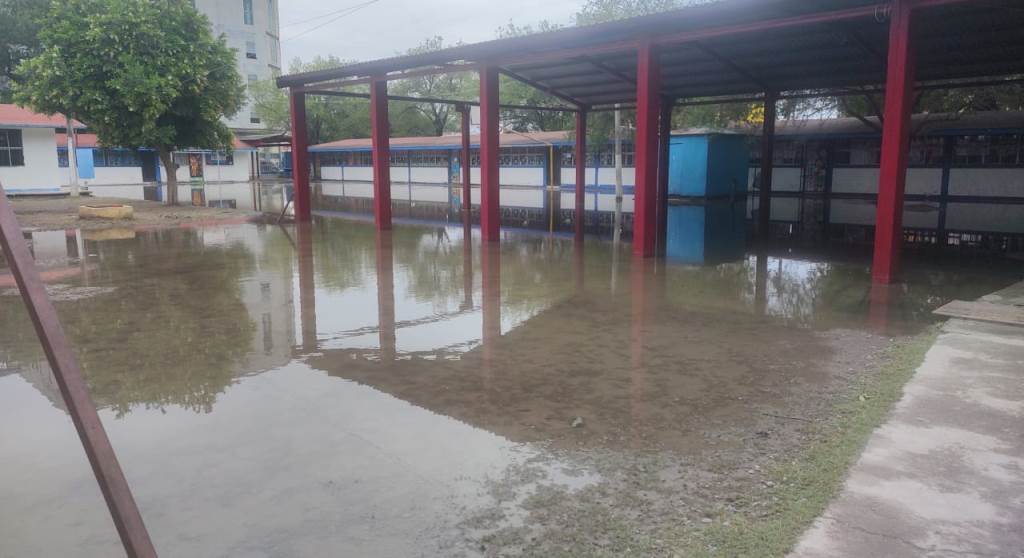 Gestiona Municipio desagüe de escuelas de Nuevo Progreso