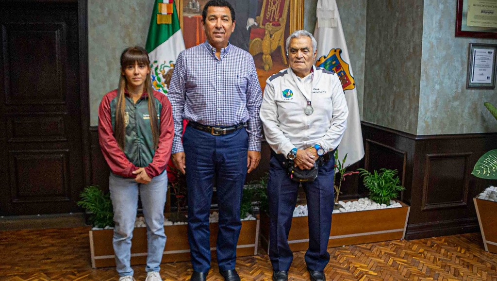 Recibe Alcalde Mario López a Presidente de Federación Mexicana de Levantamiento de Pesas