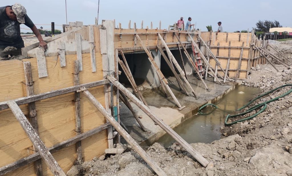 Obras Públicas de Tamaulipas trabaja en la rehabilitación de Playa Carboneras