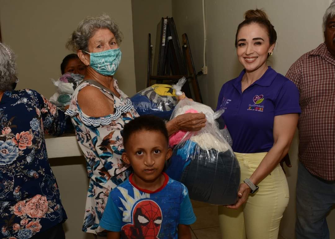 SE REALIZA CON ÉXITO JORNADA MEDICA EN EL EJIDO SANTA APOLONIA