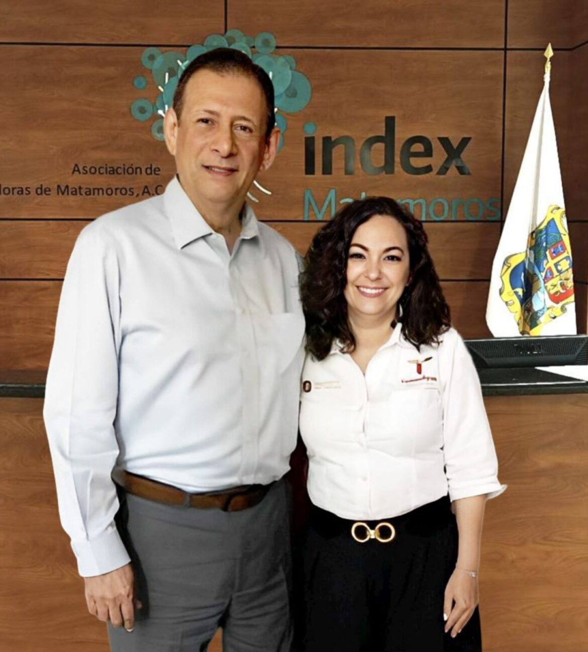 Secretaria del Trabajo Olga Sosa Ruíz, sostiene reunión con Roberto Mattus director de Index Matamoros