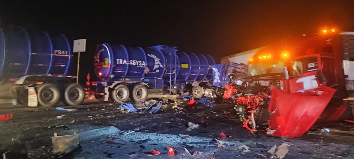 Alerta: Circulación cerrada en carril de Carretera Federal 97 Reynosa-San Fernando.