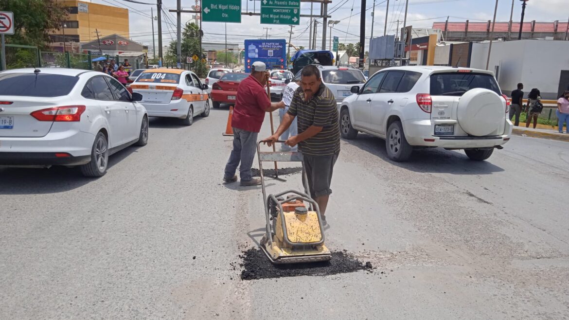 Mejora Gobierno de Reynosa seguridad vial con bacheo y señalización