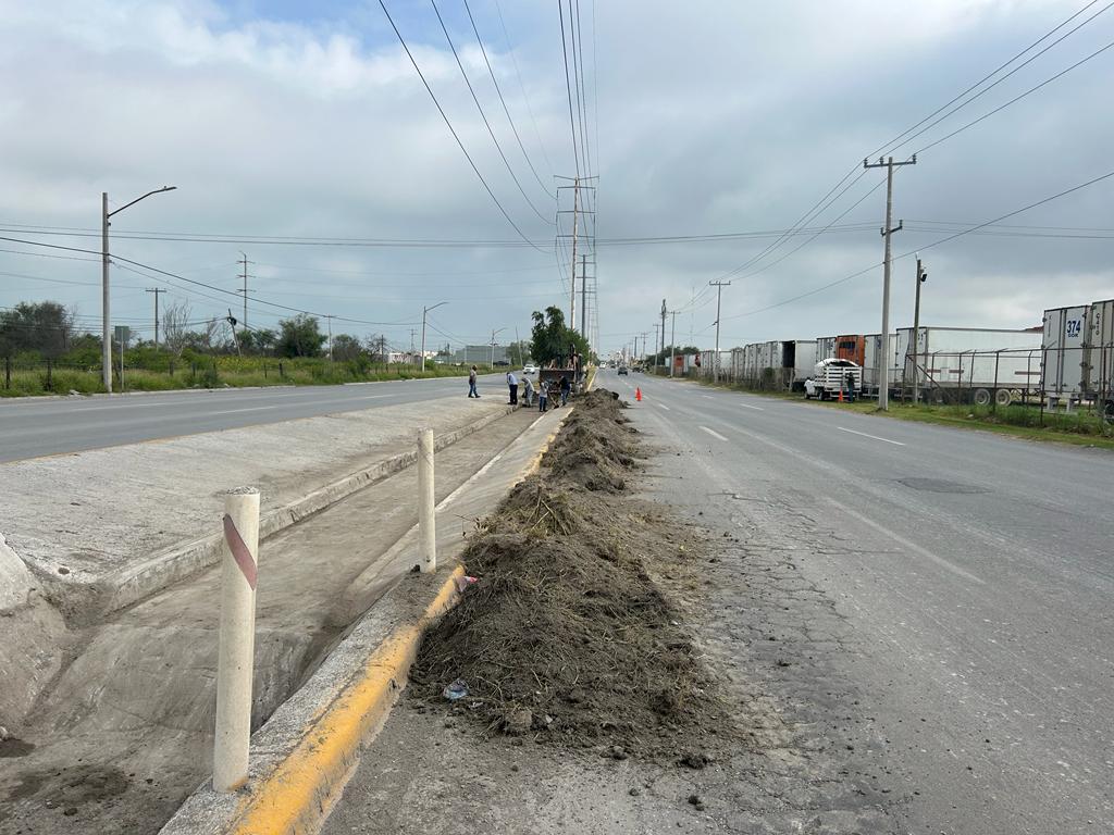 Atendió Servicios Primarios peticiones en avenida Vista Hermosa