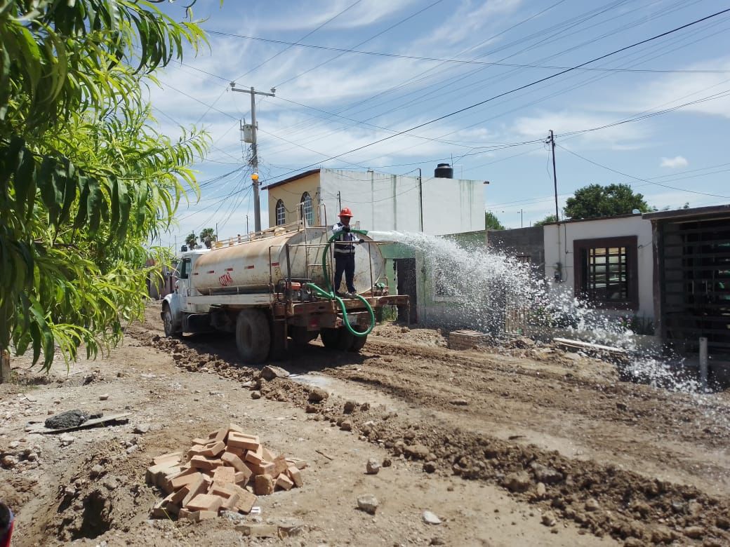 Llevó Gobierno del Presidente Carlos Peña Ortiz inversión a colonia Lampasitos
