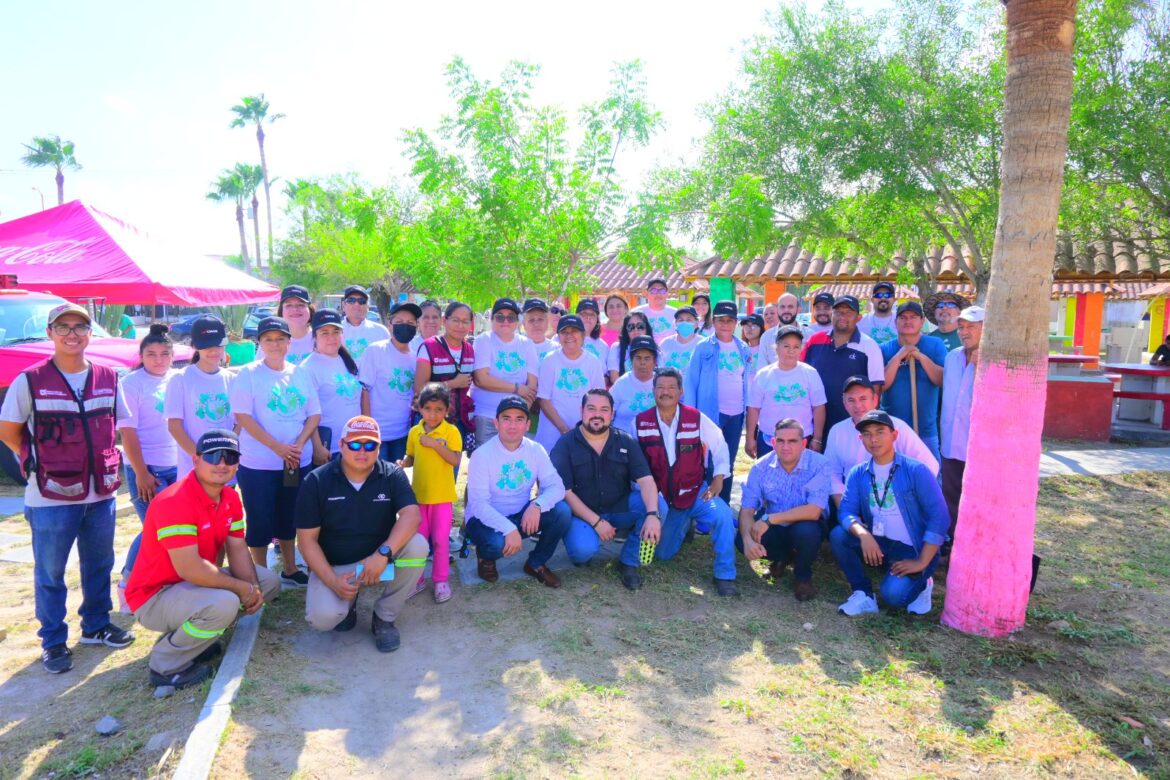 Rehabilita Gobierno de Reynosa plaza pública en Villas de Imaq