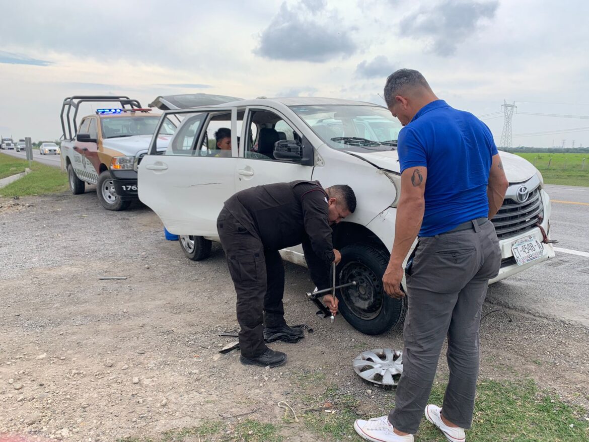 Guardia Estatal apoya a familia originaria del estado de Coahuila