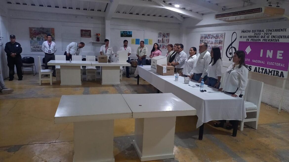 Más de cien PPLs ejercen su derecho al voto en CEDES Altamira