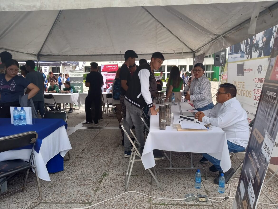 Estudiantes universitarios de Nuevo Laredo muestran interés en pertenecer a la Guardia Estatal