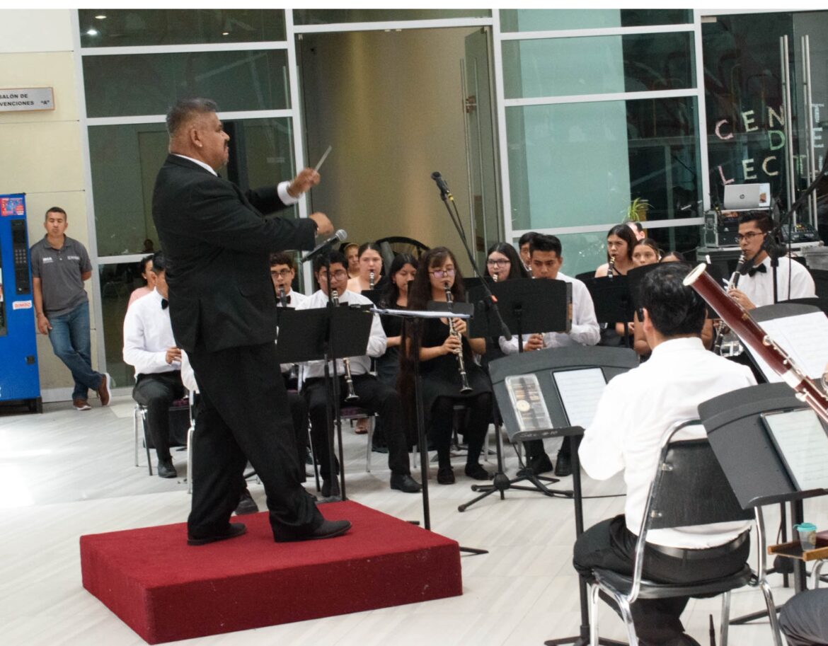 EL GOBIERNO DE REYNOSA A TRAVES DEL IRCA OFRECE CURSOS DE PREPARACIÓN PARA DIRECTORES DE BANDAS SINFÓNICAS.