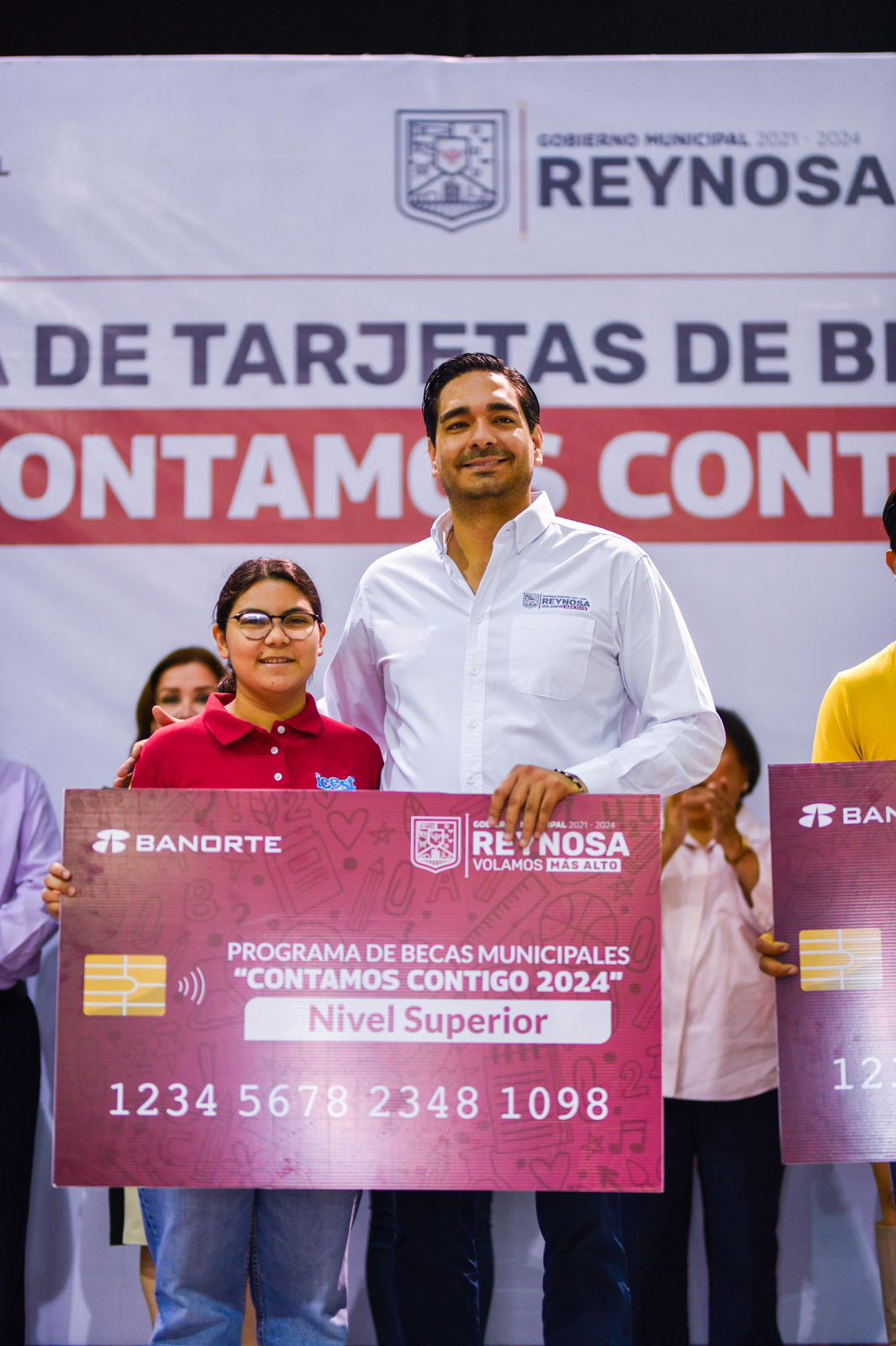 Incrementó Programa de Becas Municipales profesionistas titulados en Reynosa